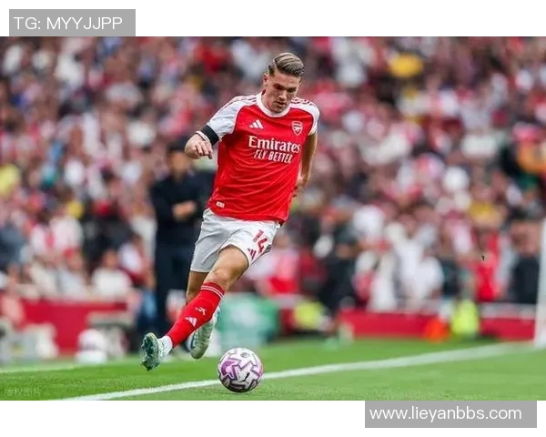 阿森纳与利兹联精彩对决全场录播回顾与分析