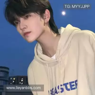 朱蓉维
